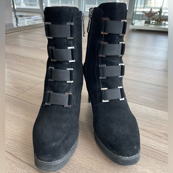 BLONDO - Reilly Waterproof Black Suede Boots - Picture 4 of 11